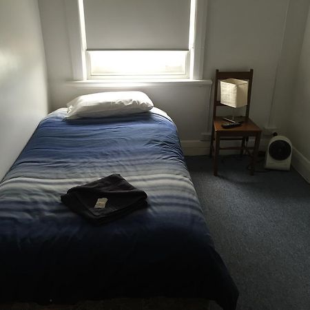 Crown Inn Hotel Kingston Se Екстер'єр фото