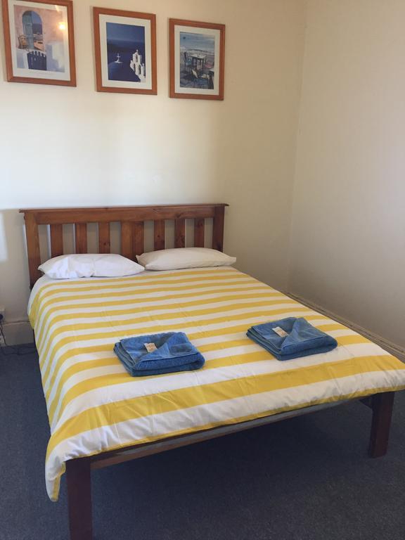 Crown Inn Hotel Kingston Se Екстер'єр фото
